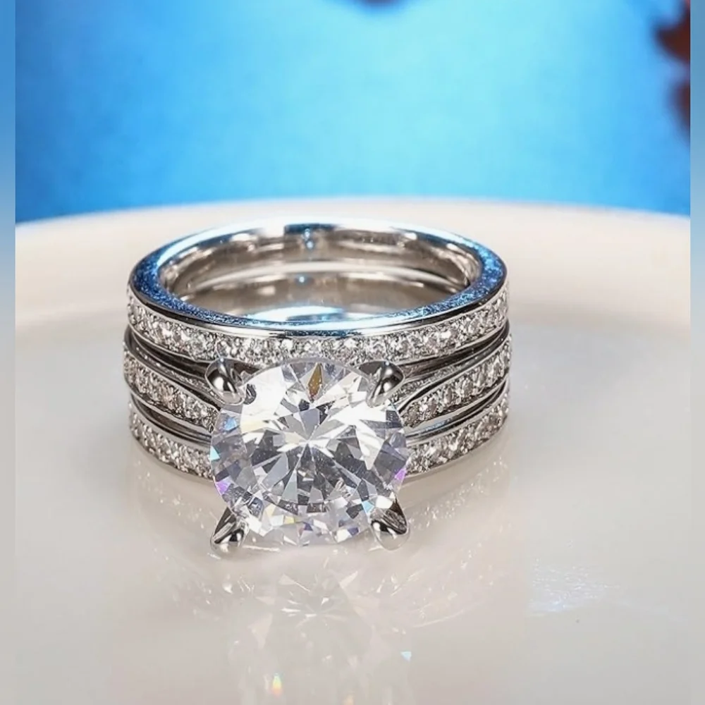 3.7ct Large Round AAA CZ 3pc Gold Plated/Rhodium Engagement Wedding Ring Set - Picture 3 of 6